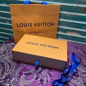 Louis Vuitton Gift bag/ box and ribbon